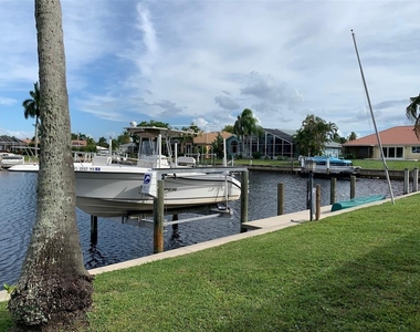 844 Pamela Drive - Photo Thumbnail 22