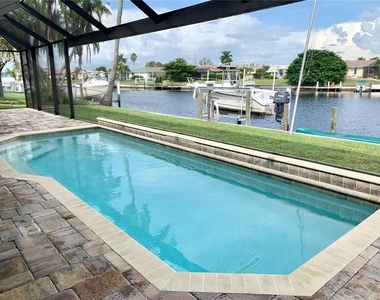 844 Pamela Drive - Photo Thumbnail 20