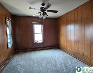 632 Linden Street - Photo Thumbnail 9