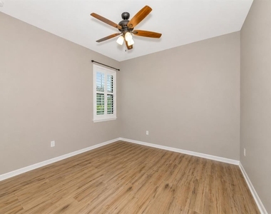 2938 Desert Plain Cove - Photo Thumbnail 77