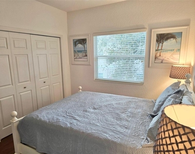 6318 Grand Oak Circle - Photo Thumbnail 38