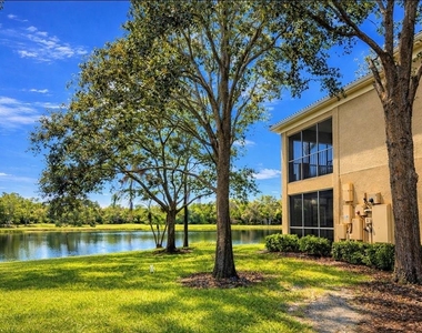 6318 Grand Oak Circle - Photo Thumbnail 2
