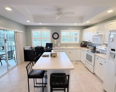 6318 Grand Oak Circle - Photo Thumbnail 20