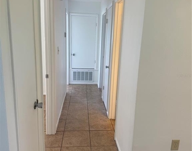 3412 Spainwood Drive - Photo Thumbnail 6