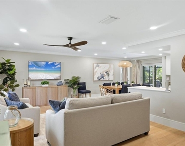 5159 Oakmont Place - Photo Thumbnail 6