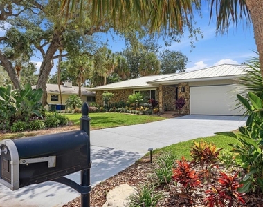 5159 Oakmont Place - Photo Thumbnail 2