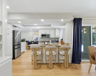 5159 Oakmont Place - Photo Thumbnail 15