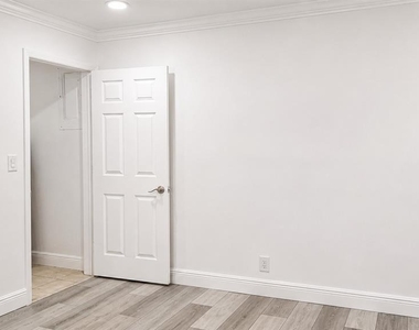 5160 Sw 8th Street - Photo Thumbnail 6