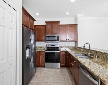 7927 Limestone Lane - Photo Thumbnail 8