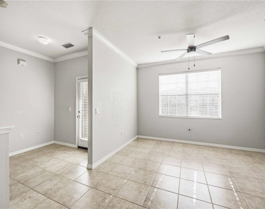 7927 Limestone Lane - Photo Thumbnail 4