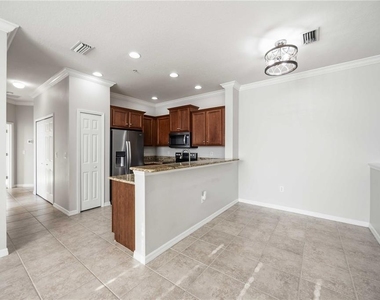 7927 Limestone Lane - Photo Thumbnail 7