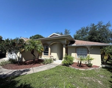 3225 Hart Way - Photo Thumbnail 1
