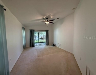 3225 Hart Way - Photo Thumbnail 9