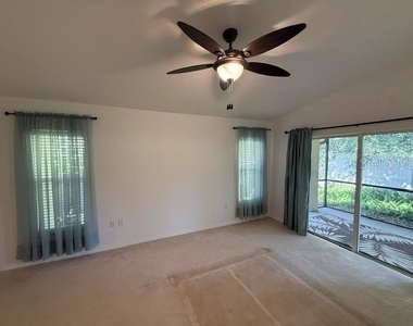 3225 Hart Way - Photo Thumbnail 10