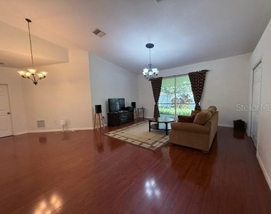 3225 Hart Way - Photo Thumbnail 6