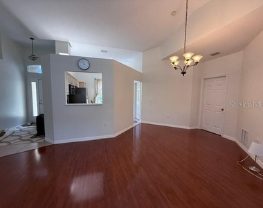 3225 Hart Way - Photo Thumbnail 8