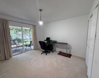 3225 Hart Way - Photo Thumbnail 15