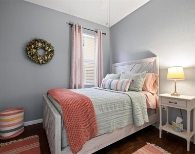 3423 Parkridge Circle - Photo Thumbnail 20