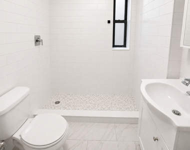 350 Greene Ave - Photo Thumbnail 8