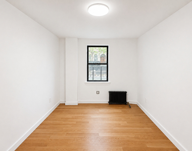 350 Greene Ave - Photo Thumbnail 4