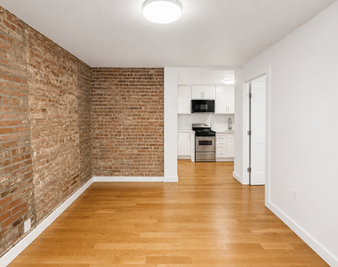 350 Greene Ave - Photo Thumbnail 2