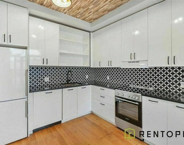 889 Bushwick Avenue #601 - Photo Thumbnail 10