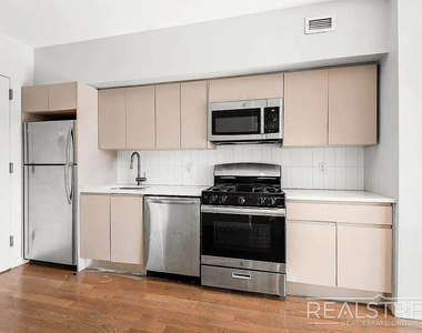 594 Bushwick Avenue #609 - Photo Thumbnail 5