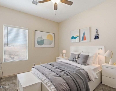 13981 Flora Vista Avenue - Photo Thumbnail 14