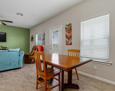 1072 Summer Rain Street - Photo Thumbnail 7