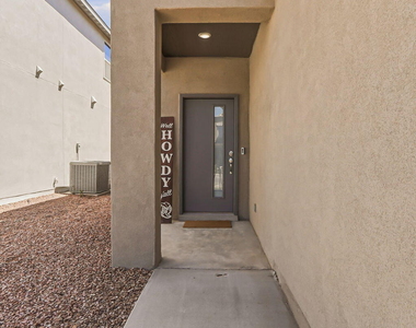 1072 Summer Rain Street - Photo Thumbnail 3