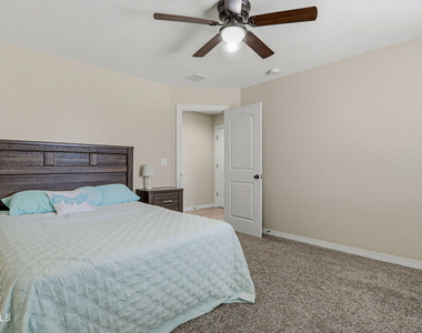 14929 Ted Banks Avenue - Photo Thumbnail 35