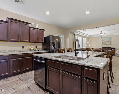 14929 Ted Banks Avenue - Photo Thumbnail 14