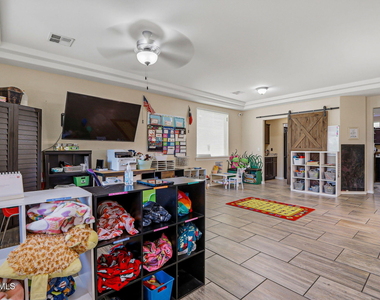 14929 Ted Banks Avenue - Photo Thumbnail 6