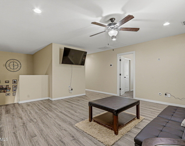 14929 Ted Banks Avenue - Photo Thumbnail 26
