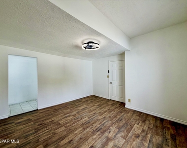 418 S Estrella Street - Photo Thumbnail 21