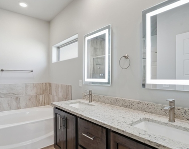 927 Brass Hill Avenue - Photo Thumbnail 35