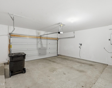 927 Brass Hill Avenue - Photo Thumbnail 21