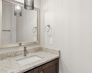 927 Brass Hill Avenue - Photo Thumbnail 14