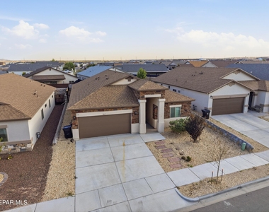 927 Brass Hill Avenue - Photo Thumbnail 7