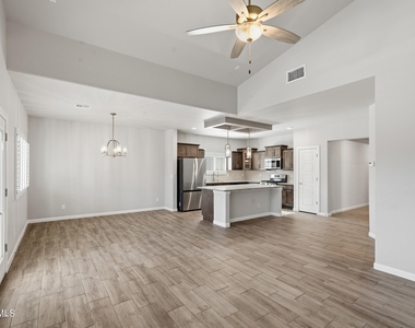 927 Brass Hill Avenue - Photo Thumbnail 31