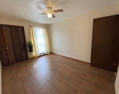 215 Mulberry Avenue - Photo Thumbnail 27