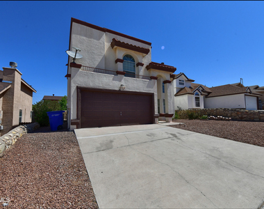 253 Summerbrooke Court - Photo Thumbnail 4