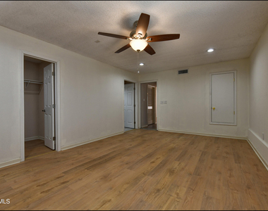 253 Summerbrooke Court - Photo Thumbnail 45