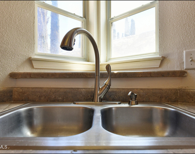 253 Summerbrooke Court - Photo Thumbnail 20