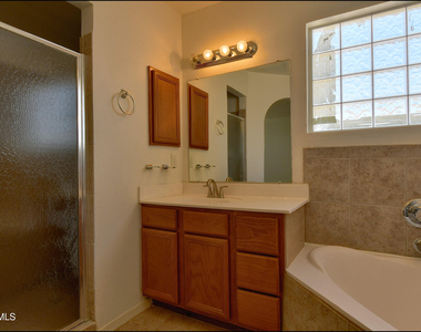 253 Summerbrooke Court - Photo Thumbnail 37