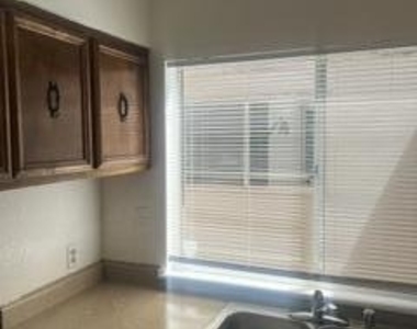 2851 Anise Drive - Photo Thumbnail 7