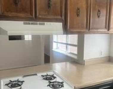 2851 Anise Drive - Photo Thumbnail 8