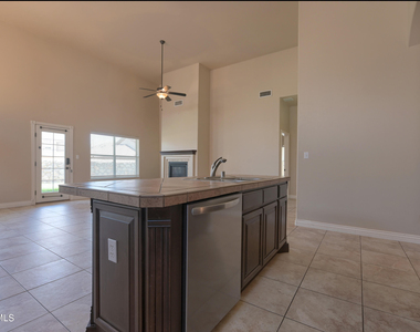 11420 Victor Flores Place - Photo Thumbnail 13