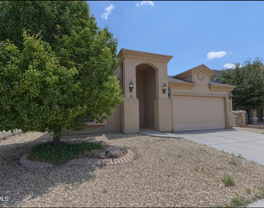 11420 Victor Flores Place - Photo Thumbnail 2
