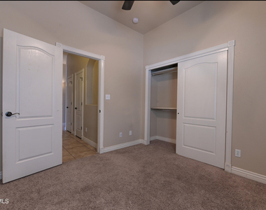 11420 Victor Flores Place - Photo Thumbnail 42